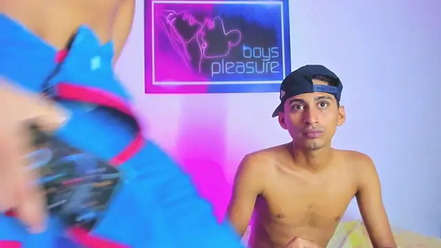 Boys xxx  online show from 04.20.26