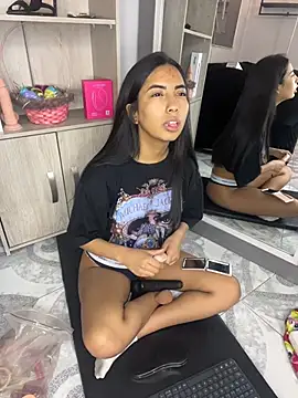 Gretel Streit online show from 04.21.26