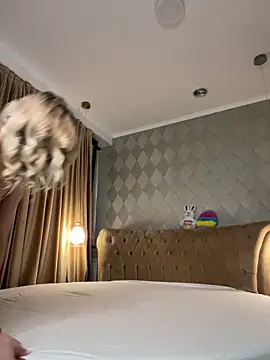 KimmBliss online show from 04.07.26