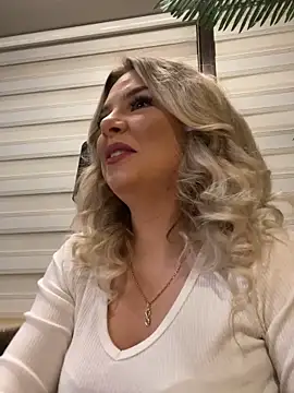 KimmBliss online show from 04.19.26