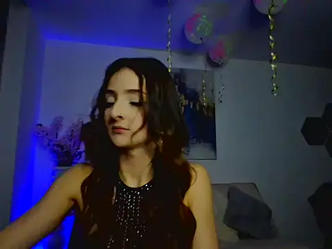 Lilyt Cooper online show from 04.24.26