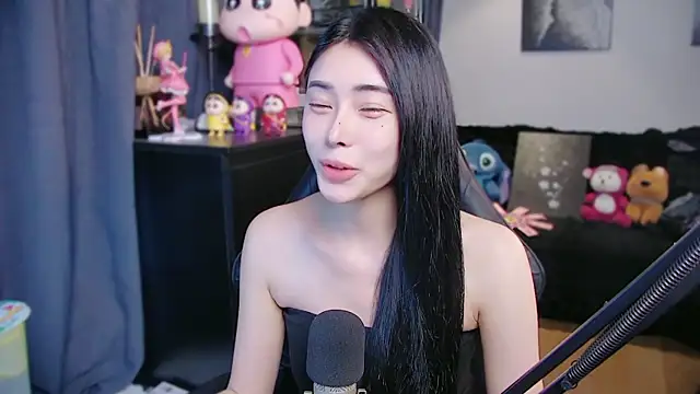 XiaoYuBao- online show from 04.06.26