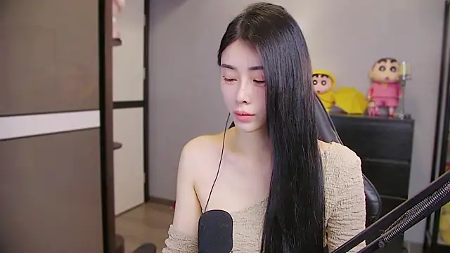 XiaoYuBao- online show from 04.12.26