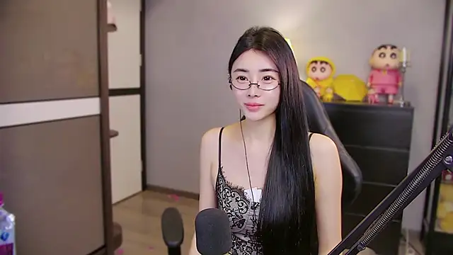 XiaoYuBao- online show from 04.18.26