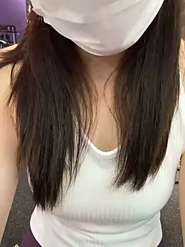 Snapshot of zhizhibaobei chatting on 06.11.26 zhizhibaobei online show from 06.11.26