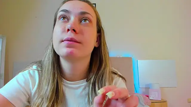 MelanieCuty online show from 07.04.26