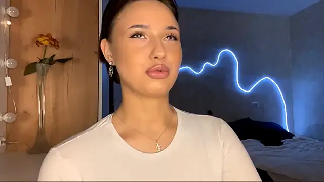 Snapshot of ChongSimmon chatting on 03.20.26 ChongSimmon online show from 03.20.26