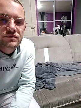 Madame-Monsieur-X online show from 03.13.26