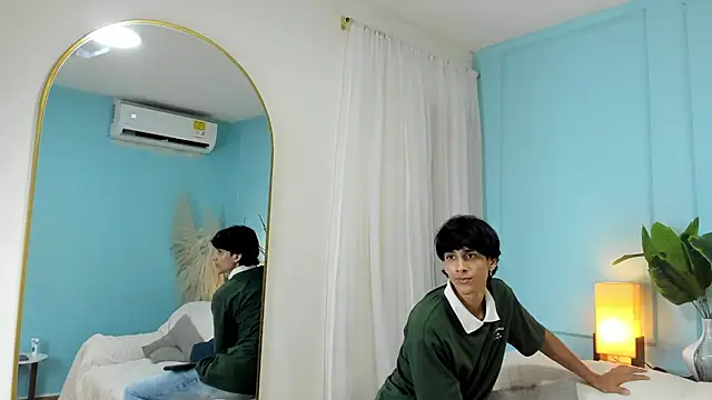 Cheys Mast online show from 03.25.26