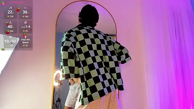 Cheys Mast online show from 04.20.26