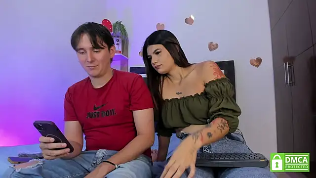 Snapshot of Mariana_and_Ronny chatting on 07.17.26 Mariana and Ronny online show from 07.17.26