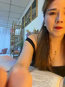 Xiaoxiao-y online show from 05.05.26