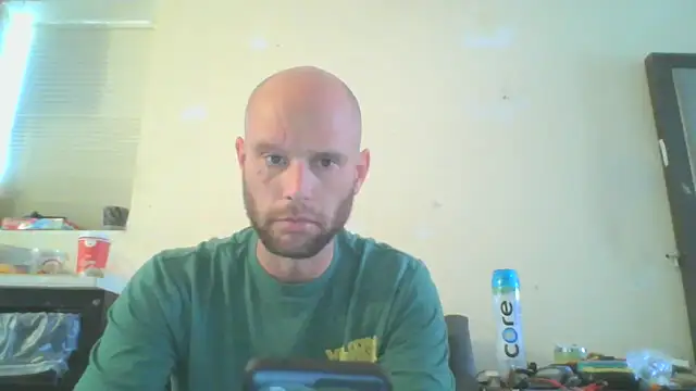 Snapshot of CaptCraker chatting on 03.30.26 CaptCraker online show from 03.30.26