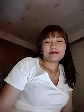 Lucxy-ki6 online show from 04.27.26