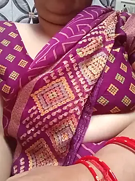 Gujju bhabhi69 online show from 04.02.26
