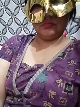 Gujju bhabhi69 online show from 04.04.26