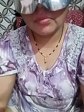 Gujju bhabhi69 online show from 04.13.26