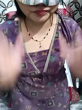 Gujju bhabhi69 online show from 04.13.26