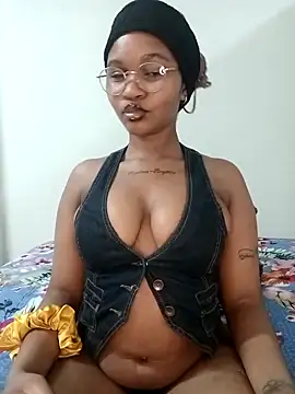 Hotsexyberry222 online show from 03.25.26
