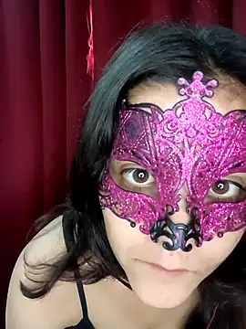 Snapshot of Hottymahi7 chatting on 04.15.26 Hottymahi7 online show from 04.15.26