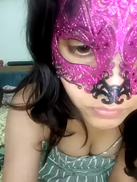 Snapshot of Hottymahi7 chatting on 04.19.26 Hottymahi7 online show from 04.19.26
