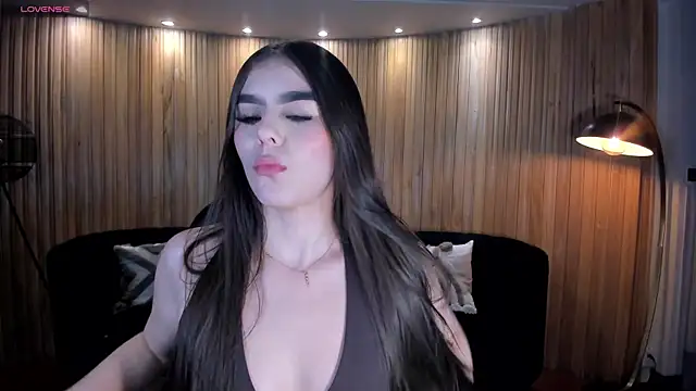 Snapshot of AntonellaDimeo chatting on 05.30.26 AntonellaDimeo online show from 05.30.26