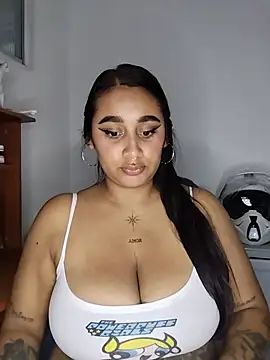 Mia skyy18 online show from 07.28.26