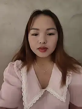 Snapshot of Mina_xYx chatting on 06.26.26 Mina xYx online show from 06.26.26