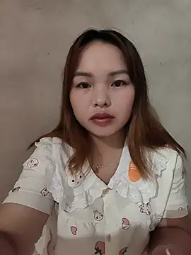 Snapshot of Mina_xYx chatting on 06.29.26 Mina xYx online show from 06.29.26