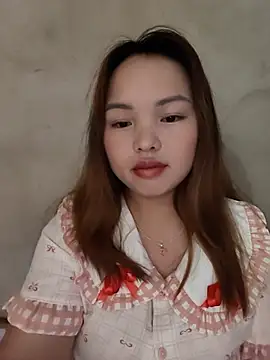 Snapshot of Mina_xYx chatting on 07.06.26 Mina xYx online show from 07.06.26
