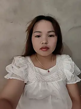 Snapshot of Mina_xYx chatting on 07.18.26 Mina xYx online show from 07.18.26