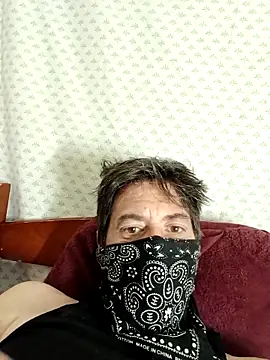 Snapshot of Illuminious chatting on 03.15.26 Illuminious online show from 03.15.26