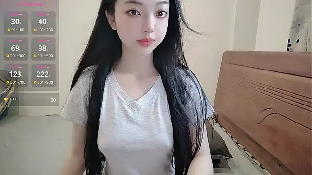 Snapshot of oblakitty_ chatting on 05.24.26 oblakitty online show from 05.24.26