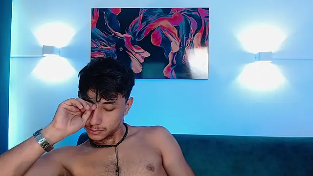 Vezzx online show from 04.28.26