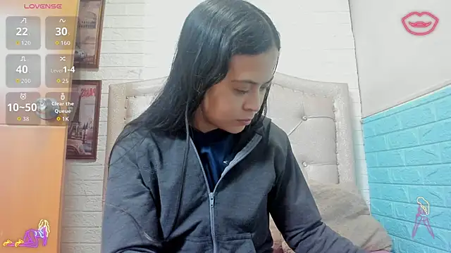 LITTLE-NESSA online show from 04.29.26
