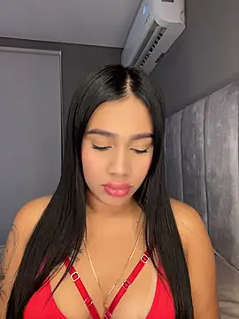 Snapshot of AlisonBeltran1 chatting on 07.04.26 AlisonBeltran1 online show from 07.04.26
