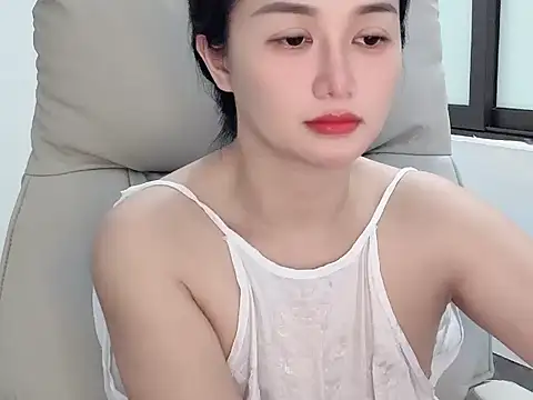 AmyLinee 1 online show from 07.05.26