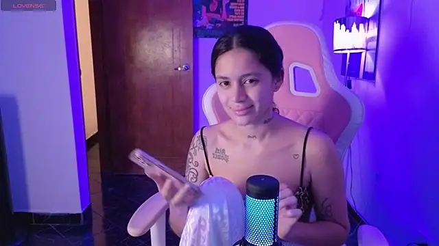 Oliviasims online show from 03.21.26