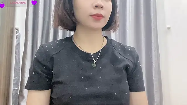 Ryo-Jisoo online show from 04.20.26