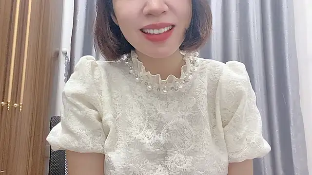 Ryo-Jisoo online show from 04.23.26