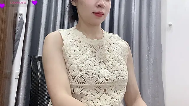 Ryo-Jisoo online show from 04.25.26