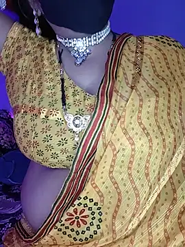 Snapshot of Miss_roohi chatting on 07.13.26 Miss roohi online show from 07.13.26