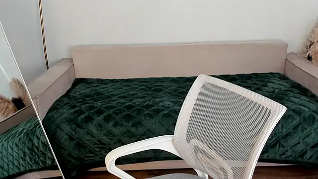 Sofa Vleifo online show from 05.30.26