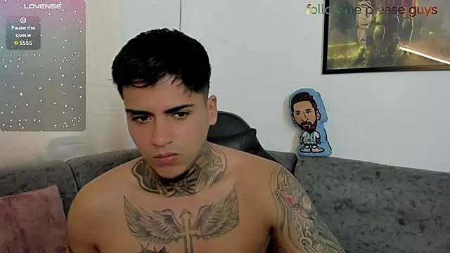 Snapshot of sweetlatinoboy chatting on 06.17.26 sweetlatinoboy online show from 06.17.26