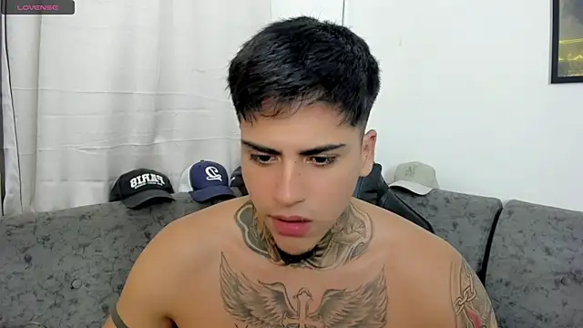 Snapshot of sweetlatinoboy chatting on 07.02.26 sweetlatinoboy online show from 07.02.26