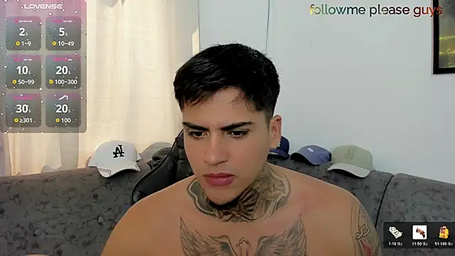 Snapshot of sweetlatinoboy chatting on 07.06.26 sweetlatinoboy online show from 07.06.26