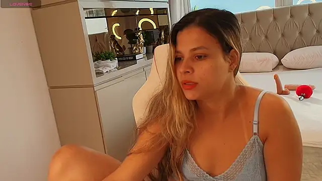 Snapshot of Florence_Ford chatting on 05.18.26 Florence Ford online show from 05.18.26