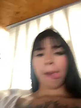 Shalom pink18 online show from 04.30.26