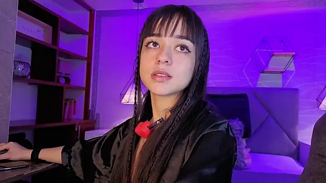 Snapshot of tifanywollf chatting on 03.26.26 tifanywollf online show from 03.26.26