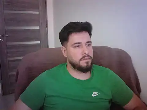 Snapshot of Gianiboy99 chatting on 06.19.26 Gianiboy99 online show from 06.19.26